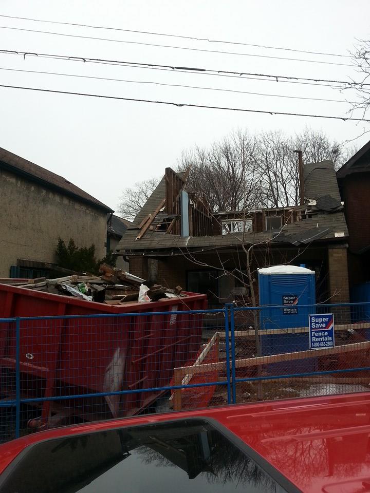 10014637_10202972505326488_1047850029_n