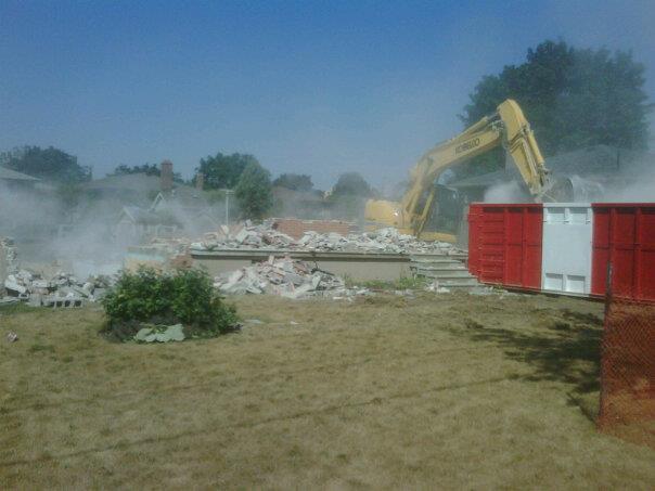 409675_4016635087152_728670912_n