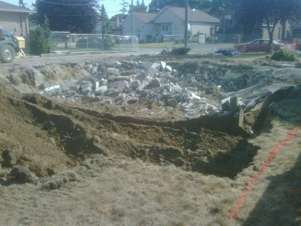 486425_4025100298777_1577976814_n